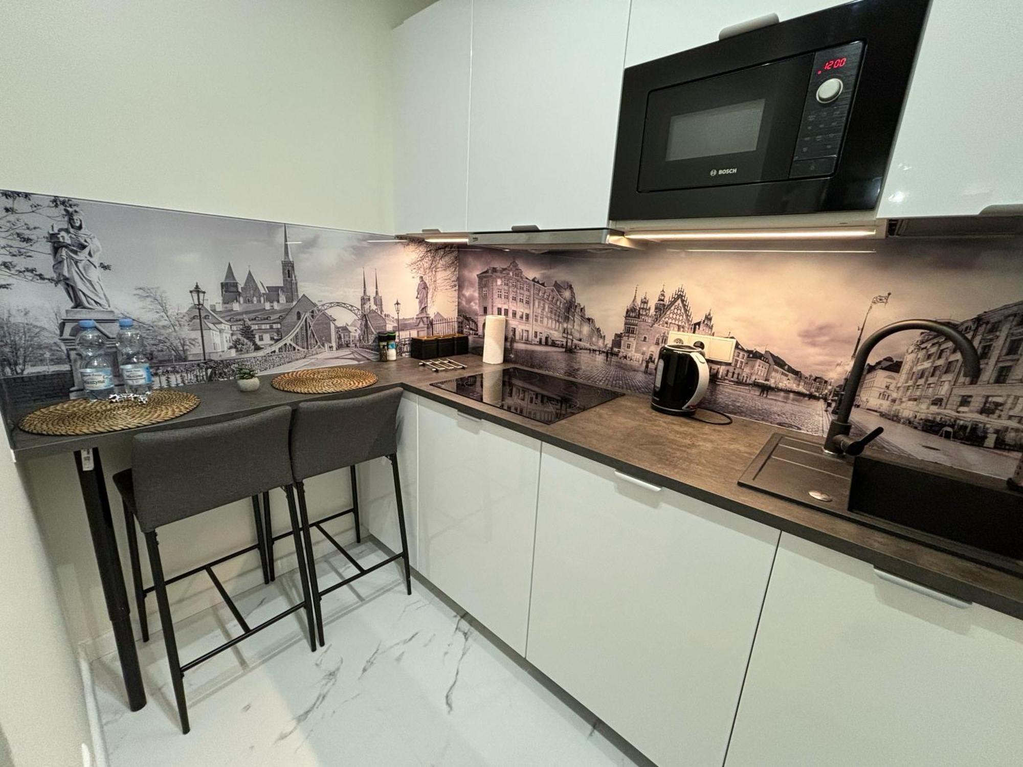 Wyjatkowe Apartamenty W Centrum Wrocław Kültér fotó