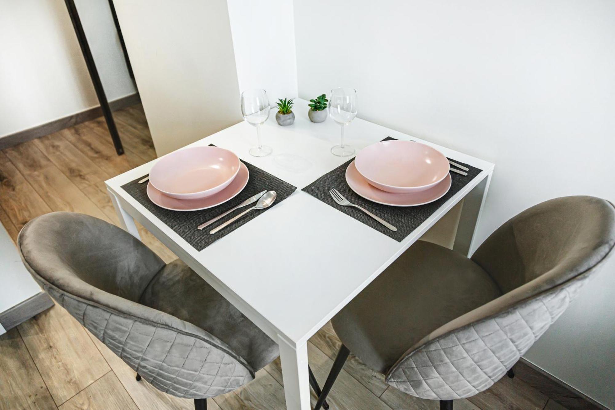 Wyjatkowe Apartamenty W Centrum Wrocław Kültér fotó