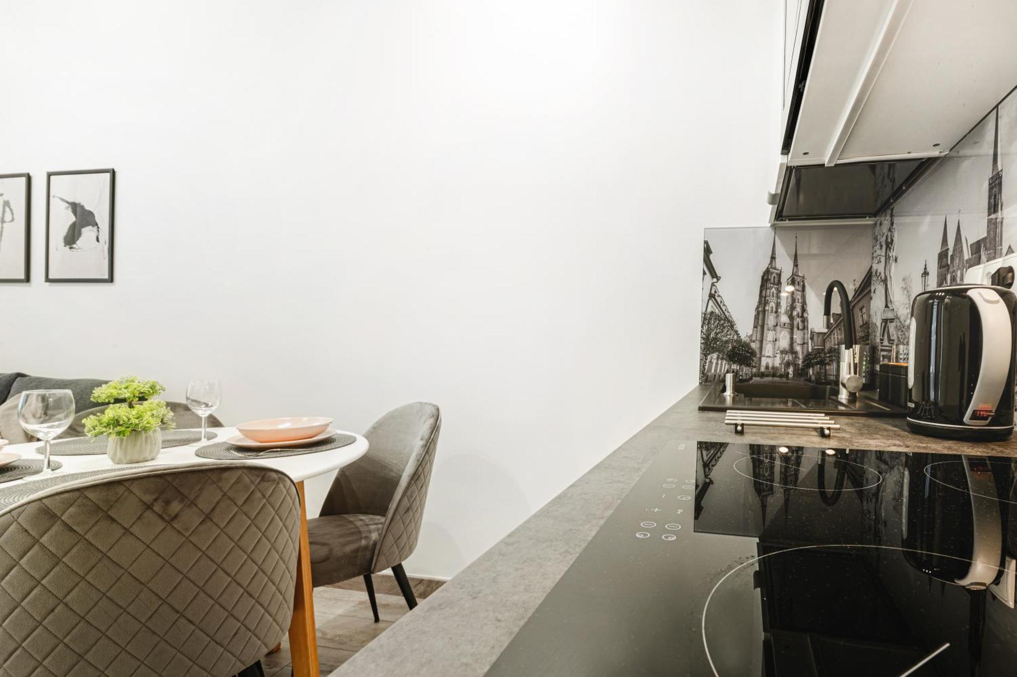 Wyjatkowe Apartamenty W Centrum Wrocław Kültér fotó